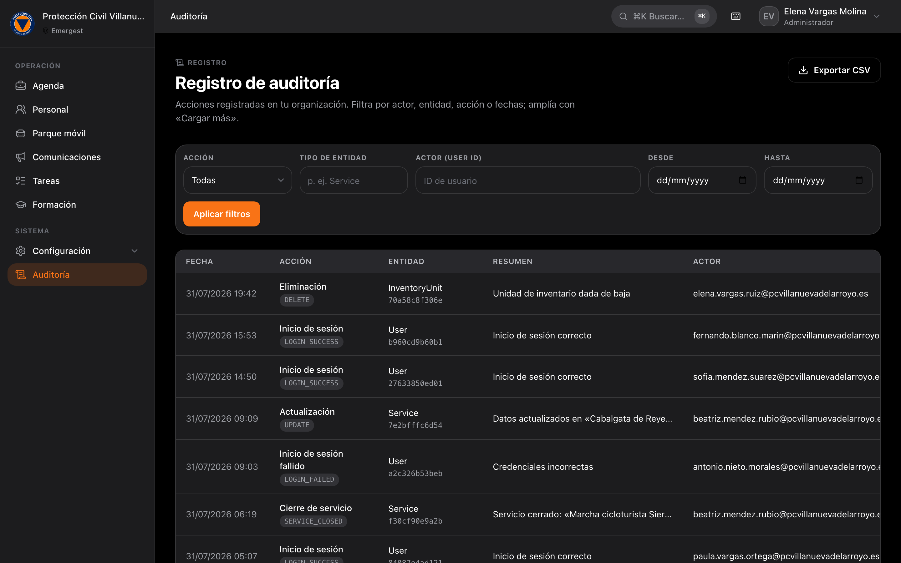 Registro de auditoría con autor, acción, fecha y entidad afectada
